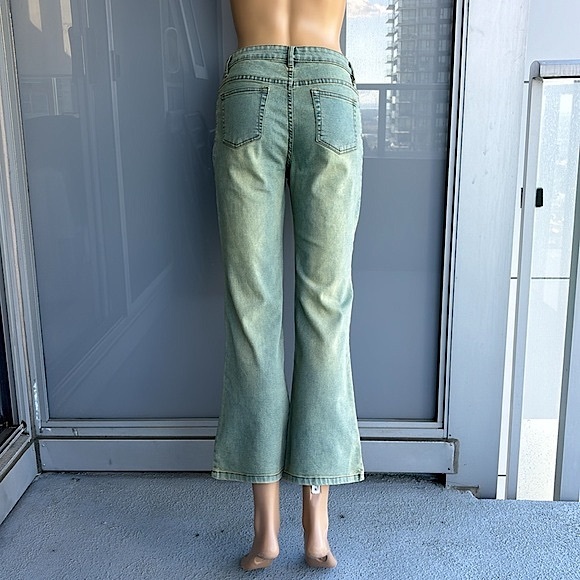 Y2K Flared Jeans - Picture 2 of 12